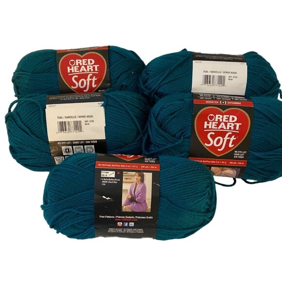 5 Skeins Red Heart Soft No Dye Lot Yar Teal 100% Acrylic Machine Wash/dry New Ol - Picture 1 of 4